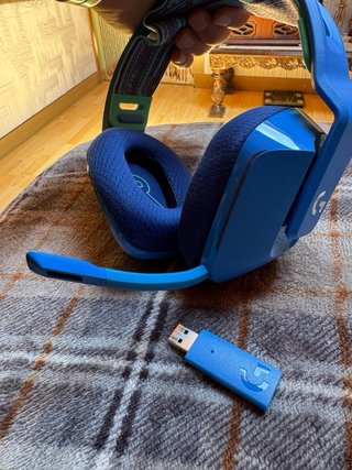 Logitech G733 y Logitech G305 Ratón inalámbrico