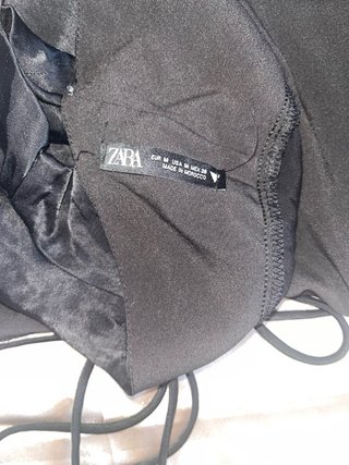Conjunto de seda negro