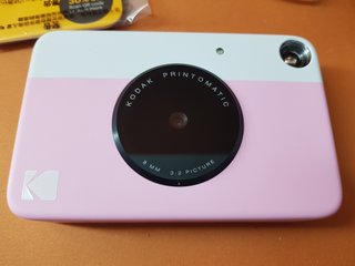 Cámara Instantánea Kodak Printomatic Rosa