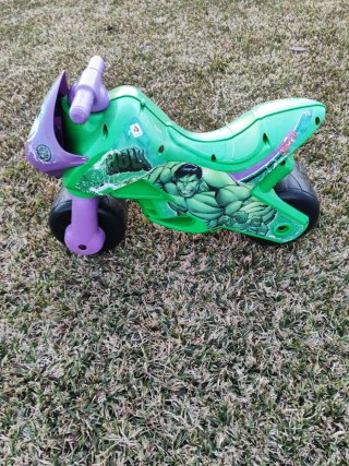 Moto correpasillos infantil