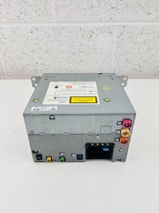 925700901 Radio BMW 520 2010-2017