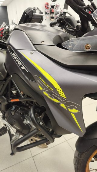 QJMotor SRT 550