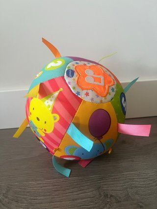 Lote Juguetes Bebé: Libros, Pelota y Torre