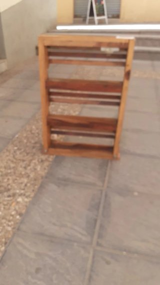 Zapatero de madera