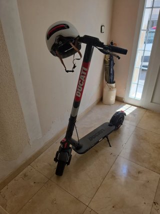 Patinete Eléctrico Ducati PRO2 + Casco