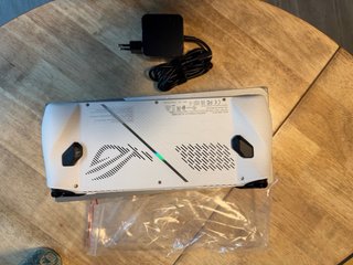 Asus ROG Ally Z1 Extreme