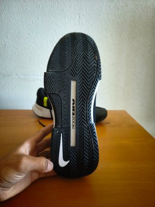 Zapatillas Nike Negras y Blancas
