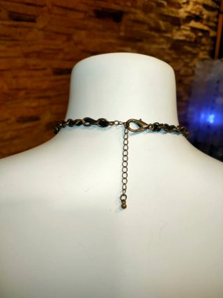 Collar gargantilla piedras brillantes talla M