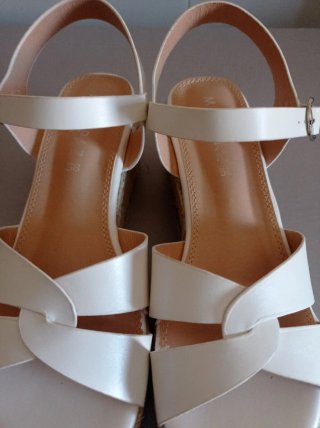 Sandalias Marypaz Blancas Mujer