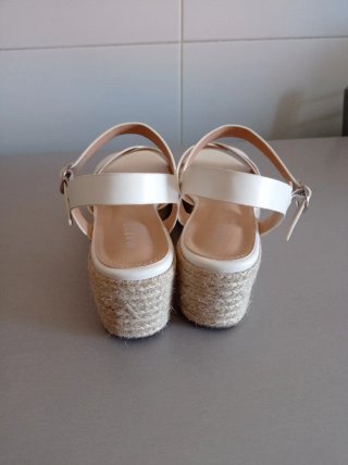 Sandalias Marypaz Blancas Mujer