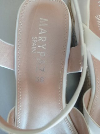 Sandalias Marypaz Blancas Mujer
