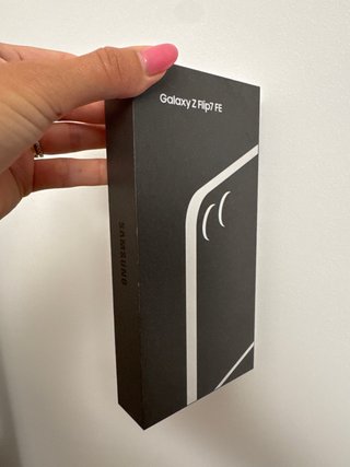 Caja Samsung Galaxy Z Flip7 FE Negra