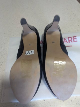 Zapatos de tacón negros