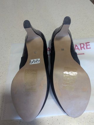 Zapatos de tacón negros