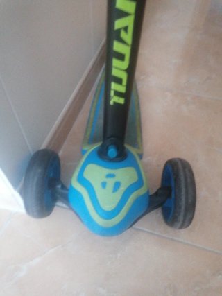 Patinete infantil 3 ruedas azul y verde