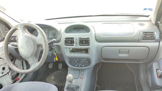 Renault Clio II 1.9 D Fase I 1998