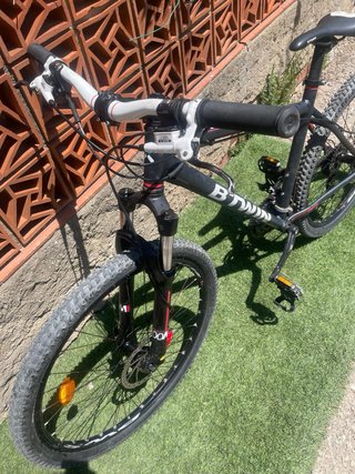 Bicicleta Rockrider 520 frenos hidráulicos