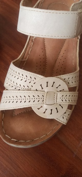 Sandalias blancas talla 37