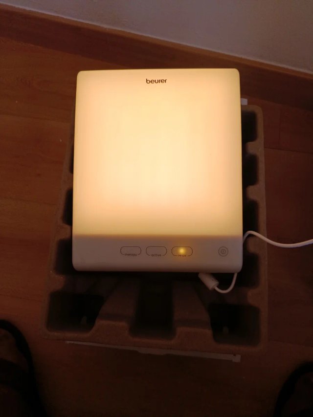 Lámpara Terapia Luz Beurer TL 45