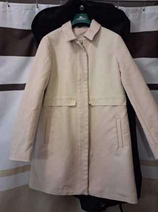 Gabardina Lacoste Beige