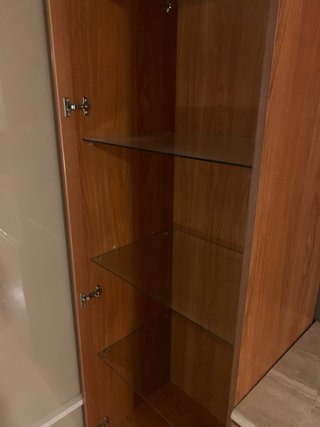 Mueble comedor semi-clásico con sobres de marmol