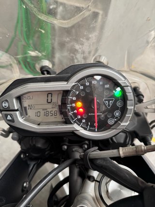 Triumph Tiger 800 XRX Adventure Moto