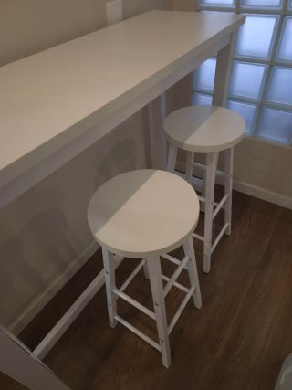 Mesa Alta Bistró + 2 Taburetes Blancos