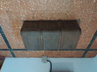 Baúl antiguo de madera forrado y cajón original