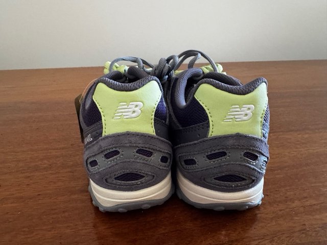Sneakers New Balance 204L Taglia 42