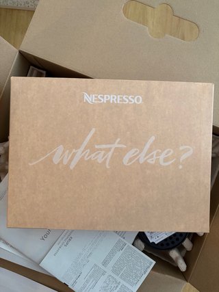 Cafetera Nespresso Vertuo Pop Nueva & Cápsulas