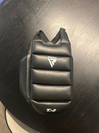 Peto protector NUEVO RDX T-2 negro