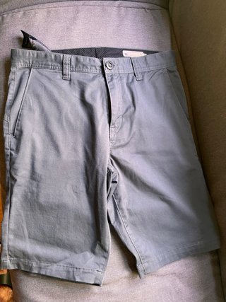 Bermudas Volcom Talla 32 Gris