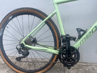 Megamo Jakar Gravel 30