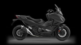 HONDA FORZA 750 (NUEVA)