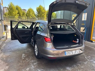 SEAT Leon ST 2015 pegatina ECO 1.4TGI+GNC