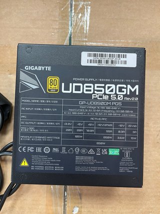 Fuente Alimentación GIGABYTE UD850GM#020761