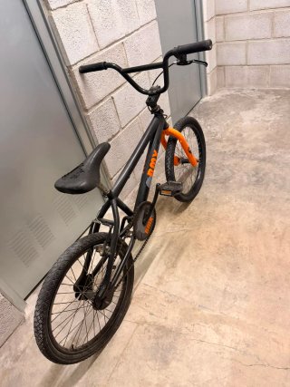 Bicicleta BMX Naranja