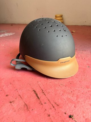 Casco equitación y botas talla 42