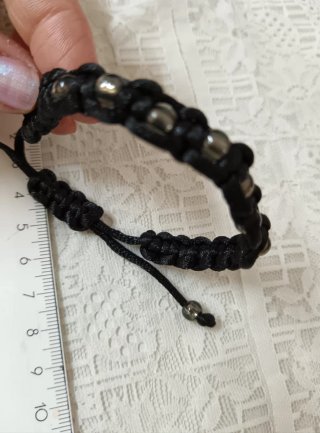 Braccialetto cordino regolabile con perline