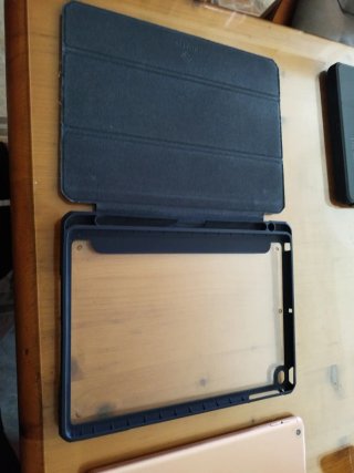 iPad 6ª Gen Blanco y rosa