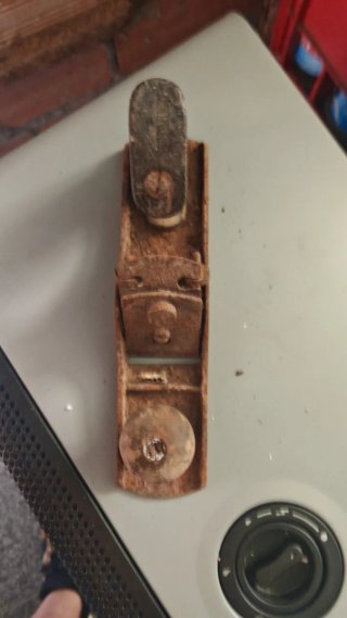 Cepillo carpintero antiguo