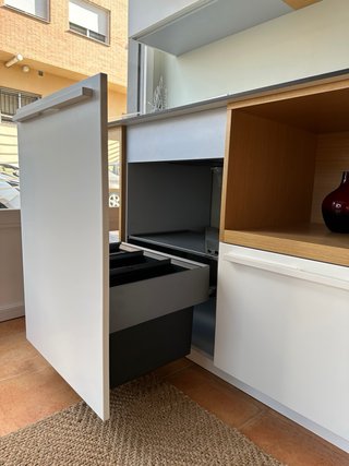 Cocina blanca y madera