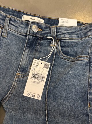 Jeans Capri Skinny Mujer Azul Claro Mango