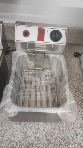 Freidora Eléctrica 6L