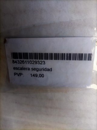 Escalera de seguridad para piscina elevada.Vendo 1