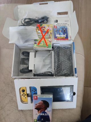 Nintendo Switch Edizione Speciale Fortnite