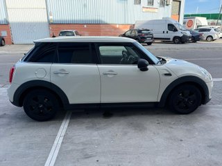 MINI One 2016 pegatina C de la DGT