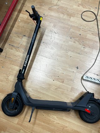 Patinete Eléctrico Xiaomi Negro