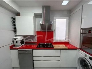 Piso en venta en Benicalap en Valencia