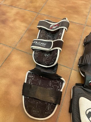Espinilleras RDX P-Fit System